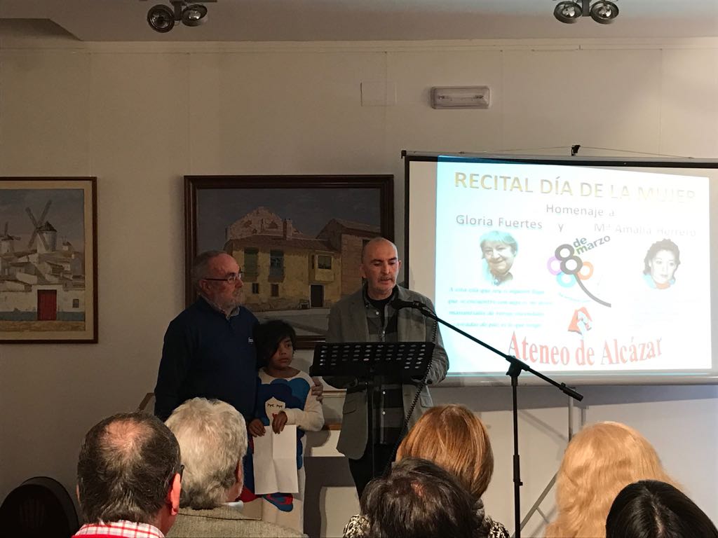 Recital Poético en homenaje a la mujer